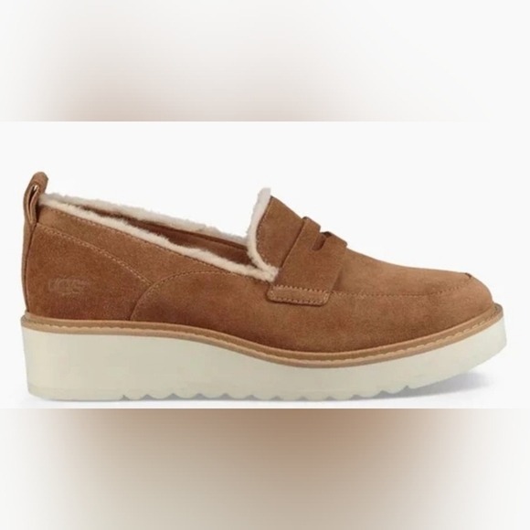 Ugg Atwater Spill Seam Wedge Lpafer In Chestnut EUC sz 9 - Picture 2 of 6